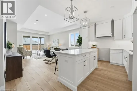 105 Vanrooy Trail Waterford ON N0E 1Y0