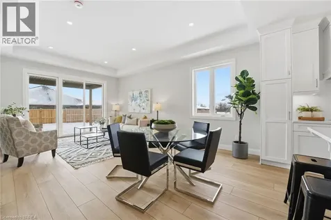 105 Vanrooy Trail Waterford ON N0E 1Y0