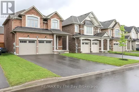 97 Tracey Lane Collingwood ON L9Y 3Z6