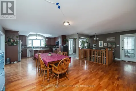 837 7th Avenue Hanover ON N4N 2K3