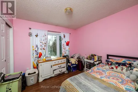 837 7th Avenue Hanover ON N4N 2K3