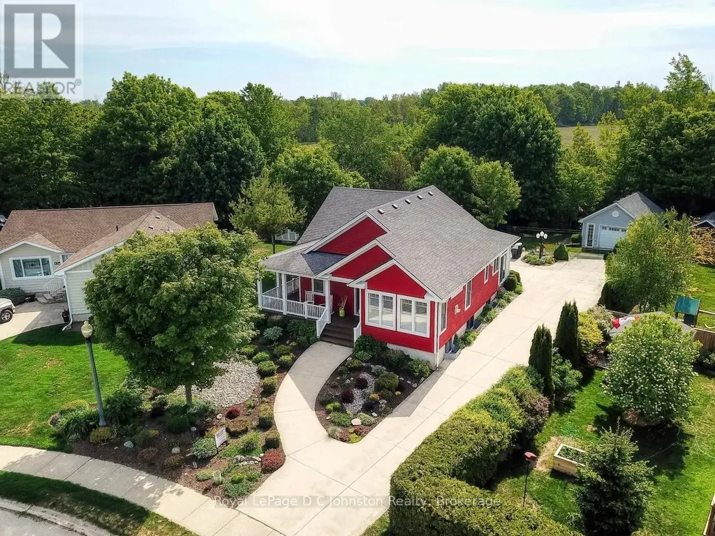 44 Eastgate Drive Saugeen Shores ON N0H 2L0