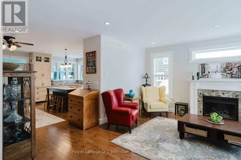 44 Eastgate Drive Saugeen Shores ON N0H 2L0