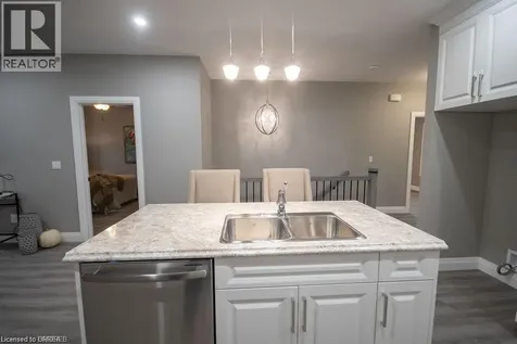 1079 Bay Street Port Rowan ON N0E 1M0