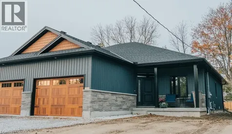1079 Bay Street Port Rowan ON N0E 1M0