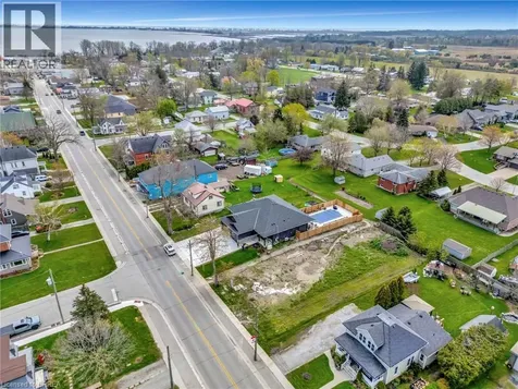 1079 Bay Street Port Rowan ON N0E 1M0