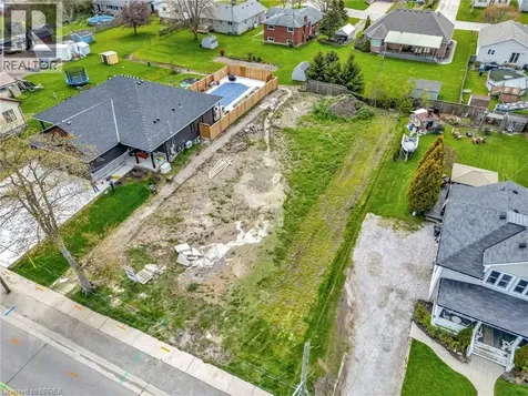1079 Bay Street Port Rowan ON N0E 1M0