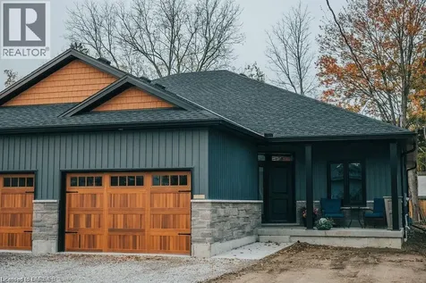 1079 Bay Street Port Rowan ON N0E 1M0