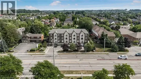 886 Golf Links Road Ancaster ON L9K 1J8
