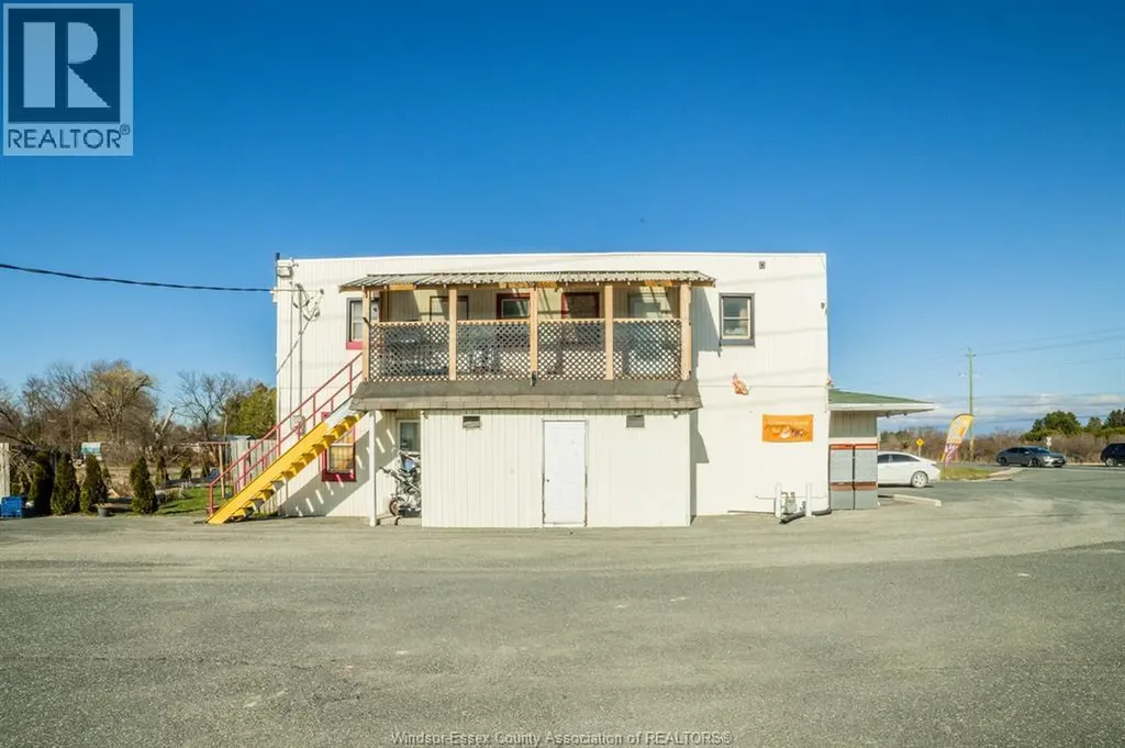 9397 Longwoods Road Chatham ON N7L 5J1