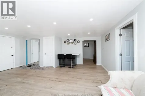 9397 Longwoods Road Chatham ON N7L 5J1