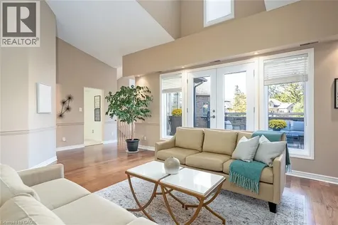 3230 New Street Burlington ON L7N 1M8