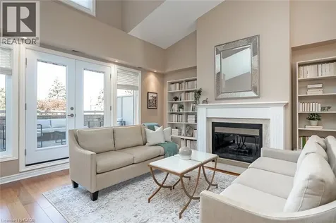 3230 New Street Burlington ON L7N 1M8