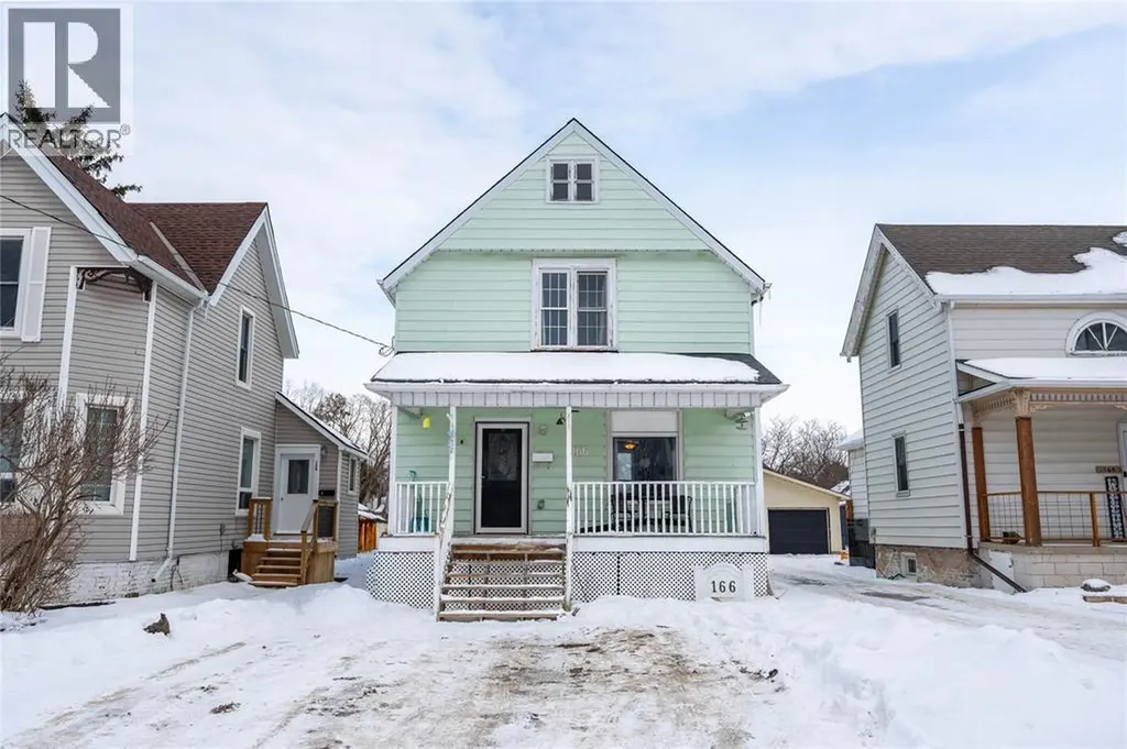 166 John Street Sarnia ON N7T 2Y9