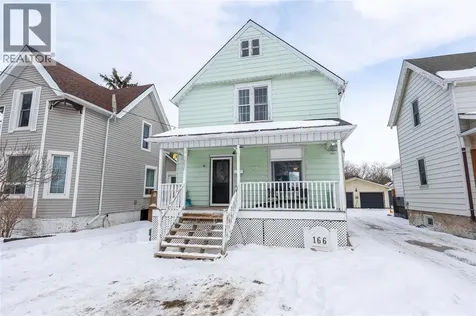 166 John Street Sarnia ON N7T 2Y9