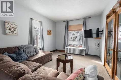 166 John Street Sarnia ON N7T 2Y9