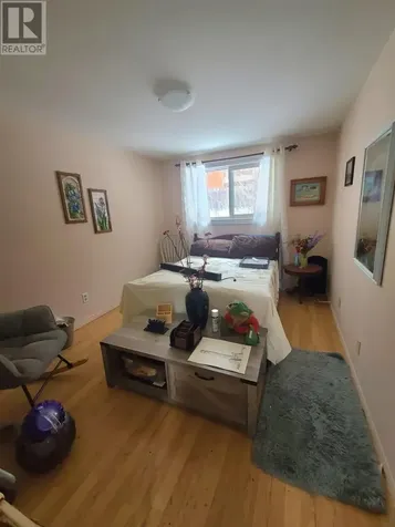 8 Capital Place Elliot Lake ON P5A 1P8
