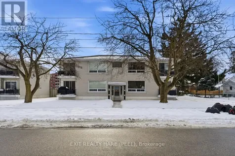 128 Ninth Avenue Brantford ON N3S 1E7