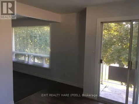 128 Ninth Avenue Brantford ON N3S 1E7