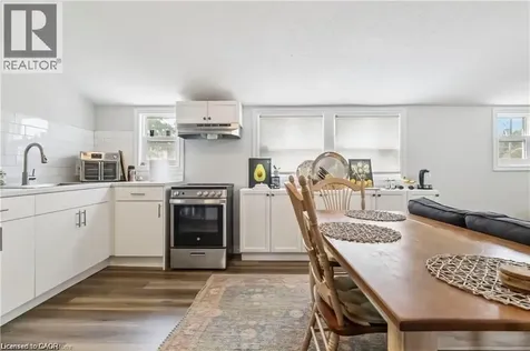 87 Talbot Street South Simcoe ON N3Y 2Z4