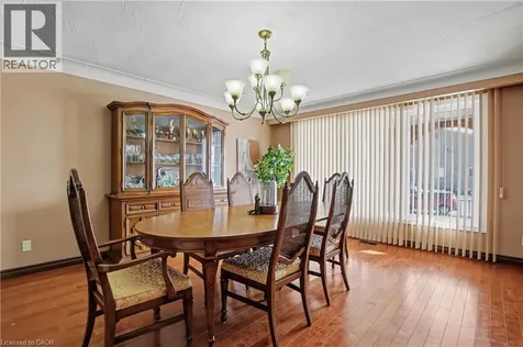 18 Ridley Drive Hamilton ON L8W 1J2