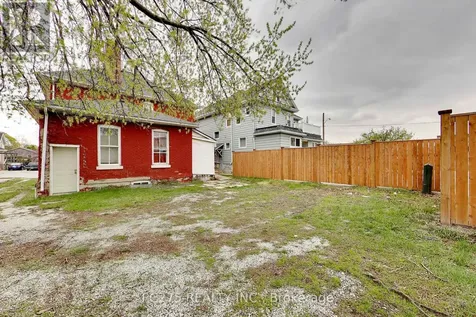 185 Brock Street North Sarnia ON N7T 5Z4