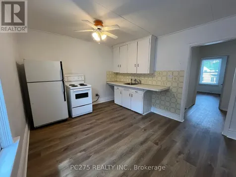 185 Brock Street North Sarnia ON N7T 5Z4
