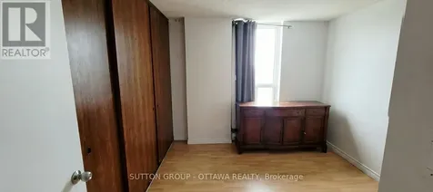 2000 Jasmine Crescent Ottawa ON K1J 8K4