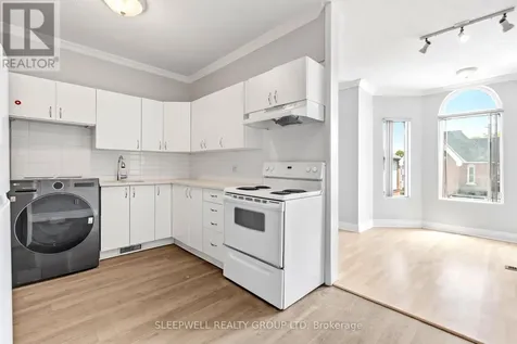 455-457 Somerset Street West Ottawa ON K1R 5J7
