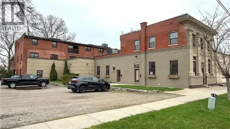 137 Nelson Street Brantford ON N3S 4B5
