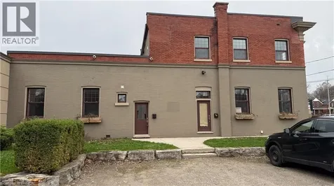 137 Nelson Street Brantford ON N3S 4B5
