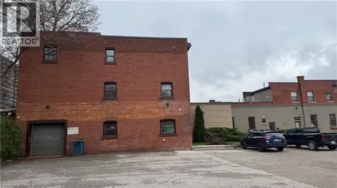137 Nelson Street Brantford ON N3S 4B5