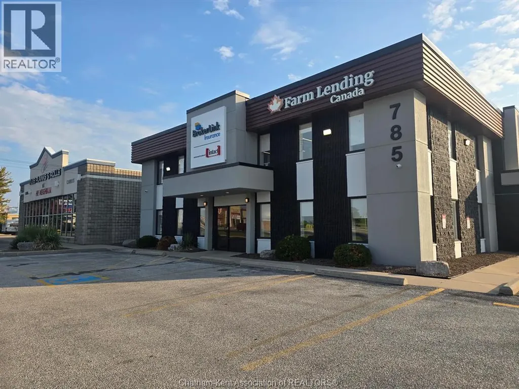 785 St Clair Street Chatham ON N7L 0E9