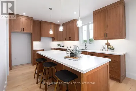 4 Hilton Lane Meaford ON N4L 1L8