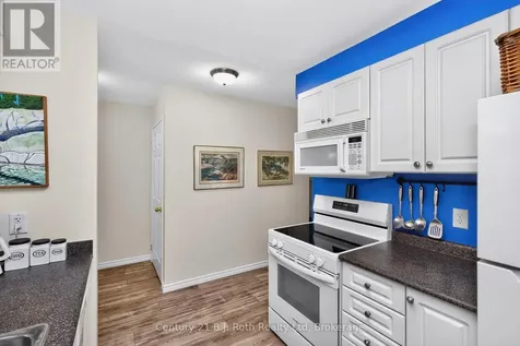 156 Southwinds Crescent Midland ON L4R 0A3