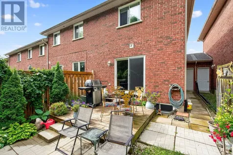 156 Southwinds Crescent Midland ON L4R 0A3