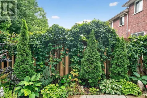 156 Southwinds Crescent Midland ON L4R 0A3