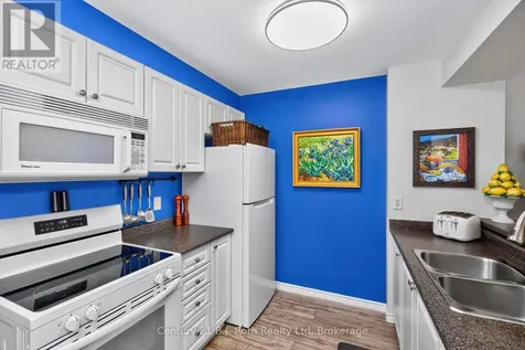 156 Southwinds Crescent Midland ON L4R 0A3