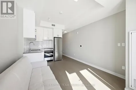360 Deschatelets Avenue East Ottawa ON K1S 5Y1