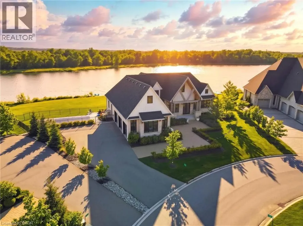 129 Heritage Lake Drive Puslinch ON N0B 2J0
