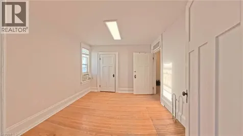 429 Queen Street South Kitchener ON N2G 1W6