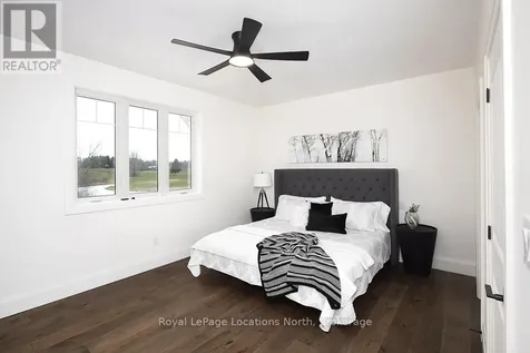 8 Hilton Lane Meaford ON N4L 1L8