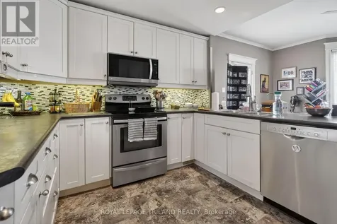54 Elysian Street St. Thomas ON N5P 1R6