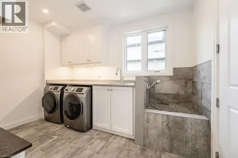 346 Lexington Road Waterloo ON N2K 1X2