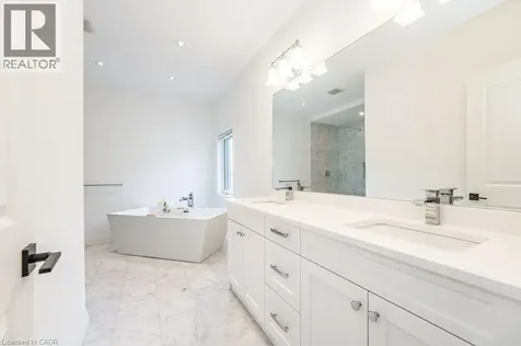 346 Lexington Road Waterloo ON N2K 1X2