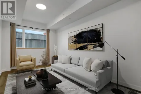 399 Winston Avenue Ottawa ON K2A 1Y8