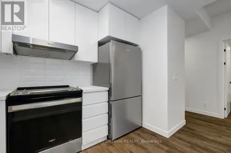 399 Winston Avenue Ottawa ON K2A 1Y8