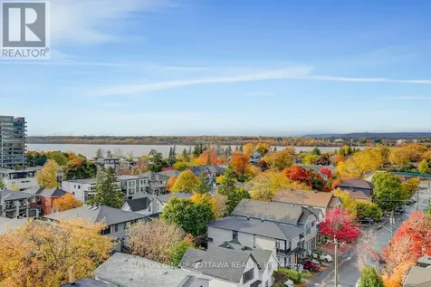 399 Winston Avenue Ottawa ON K2A 1Y8