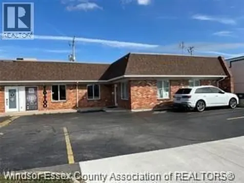 2532 Dougall Avenue Windsor ON N8X 1T6