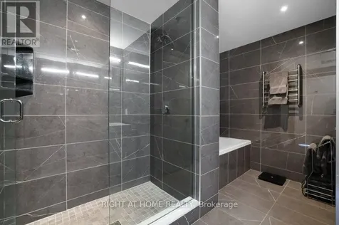 203 Catherine Street Ottawa ON K2P 1J5
